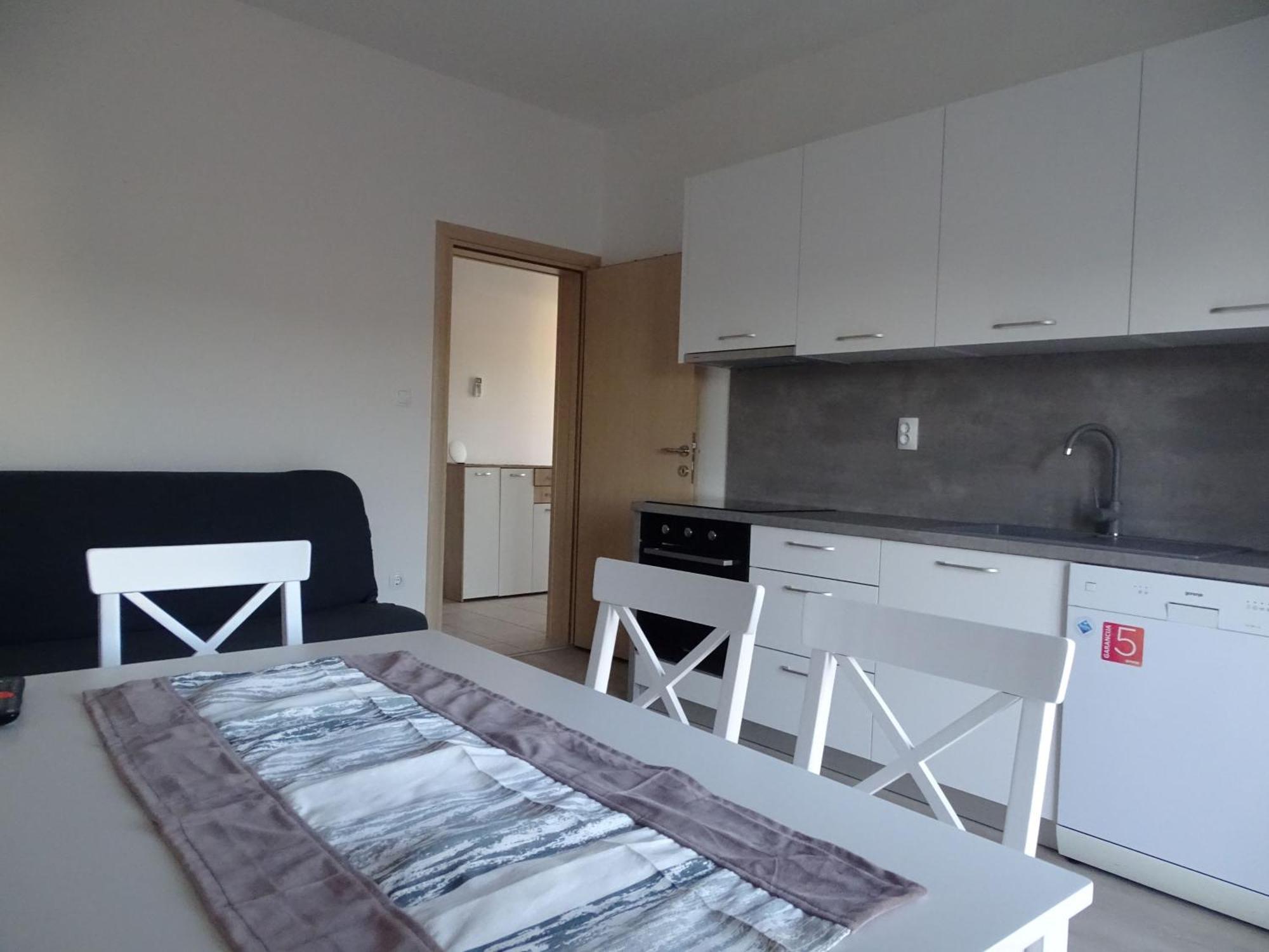 Apartments Antea & Magdalena Pirovac Eksteriør billede